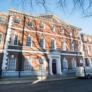 Safestay Micklegate Йорк